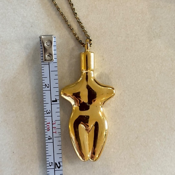 CHLOE “Femininities” Necklace chain and pendant - Picture 9 of 12